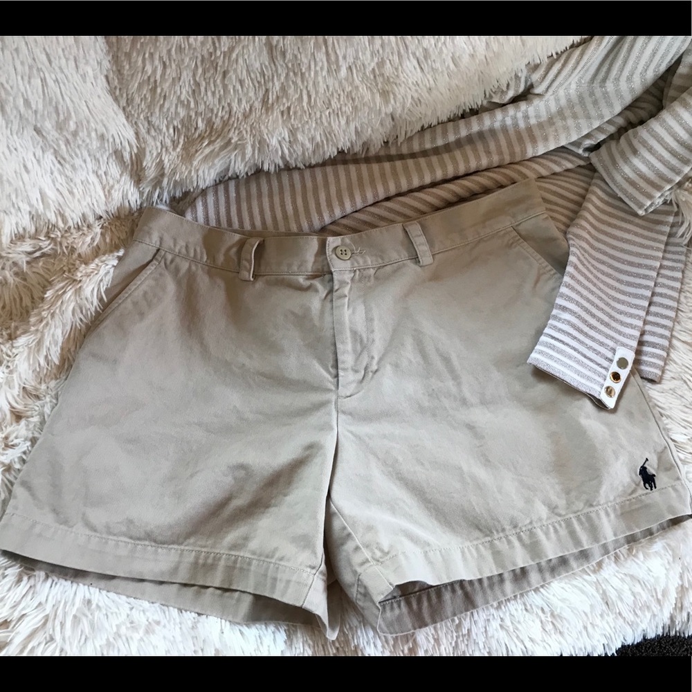 🍀EUC 2 for $15 Ralph Lauren Soirt Khaki shorts.